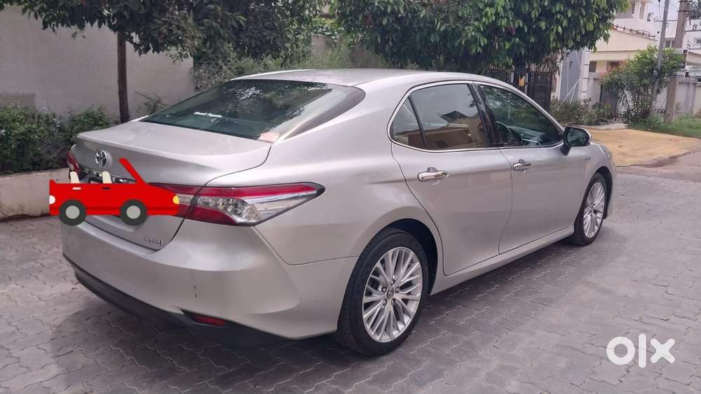 Toyota Camry Hybrid, 2019, Petrol