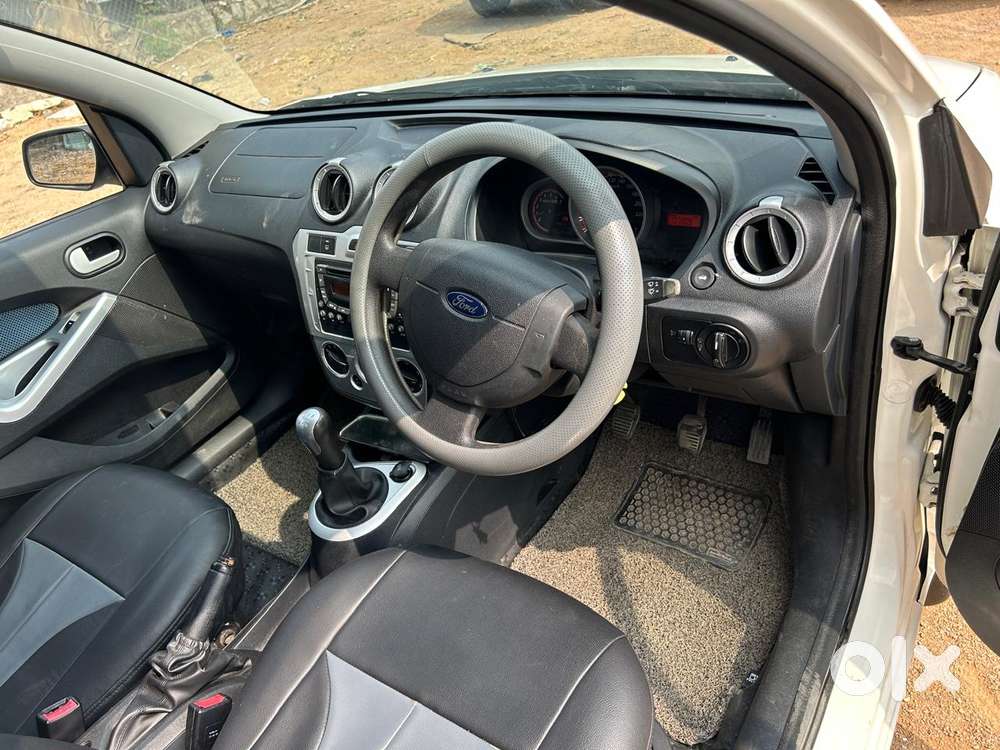 Ford Figo 2012-2015 Diesel Titanium, 2015, Diesel