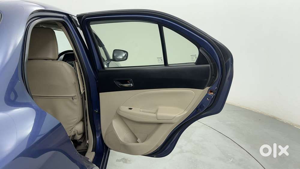 Maruti Suzuki Dzire 1.2 Zxi Plus Amt, 2018, Petrol