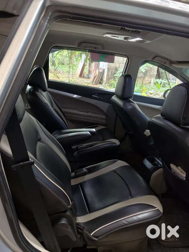 Mahindra Marazzo Diesel 2019
