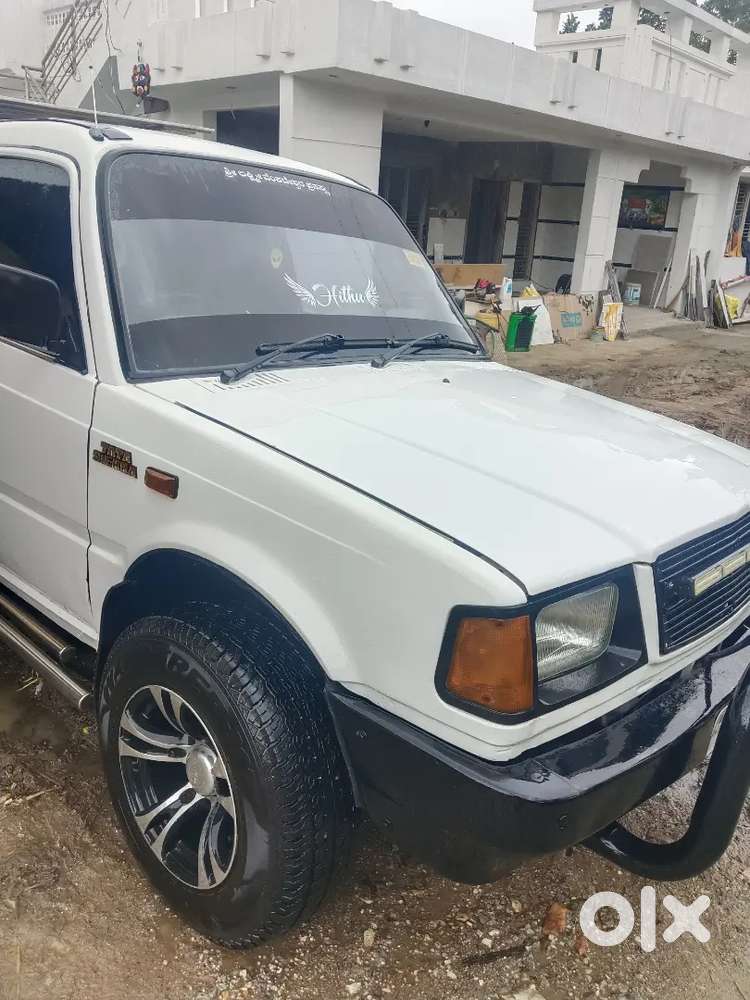Tata Sierra Plus Diesel 1994