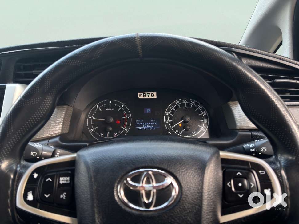 Toyota Innova Crysta 2.8 Gx At 8 Seater, 2018, Diesel