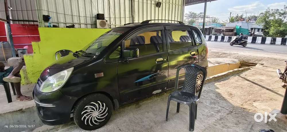 Maruti Suzuki Zen Estilo 2011 Petrol Well Maintained