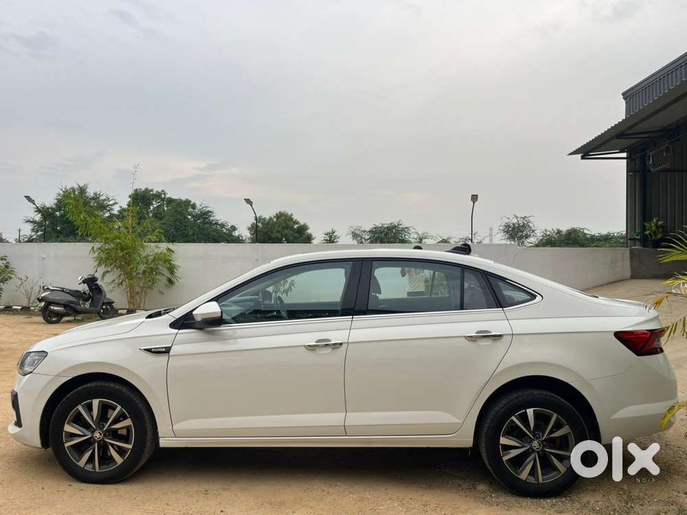 Skoda Slavia 1.5 Tsi Style, 2024, Petrol