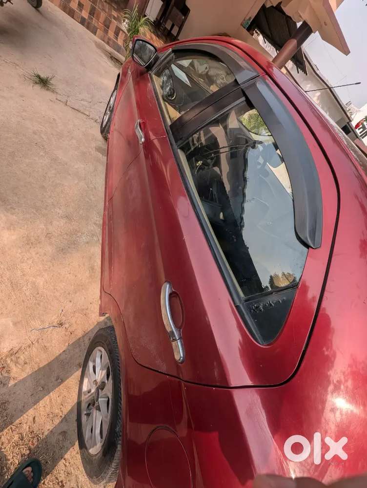 Ford Aspire.