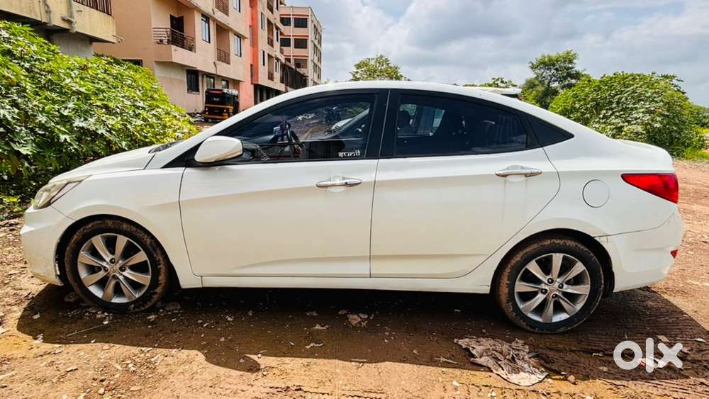 Hyundai Fluidic Verna 2012 Petrol Well Maintained