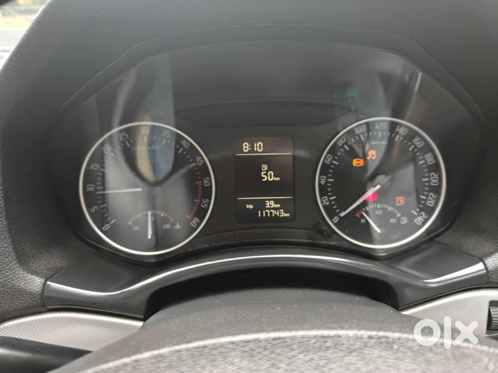 Skoda Laura Elegance 1.9 Tdi Mt, 2010, Diesel