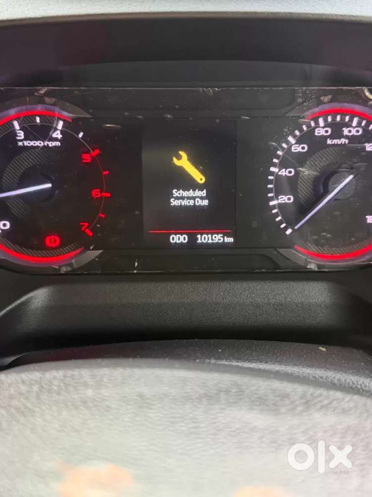Mahindra Thar Roxx, 2025, Diesel