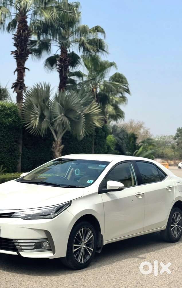 Toyota Corolla Altis 2018 Petrol Well Maintained