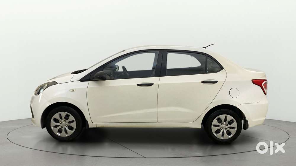 Hyundai Xcent Base 1.2, 2015, Petrol