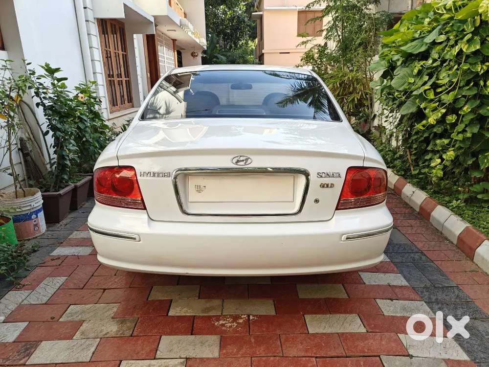 Hyundai Sonata Gold 2005 Petrol
Fancy Number(2010 Serial Registration)