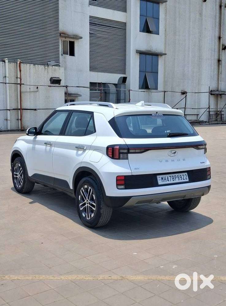 Hyundai Venue Sx Plus Turbo Dct, 2023, Petrol