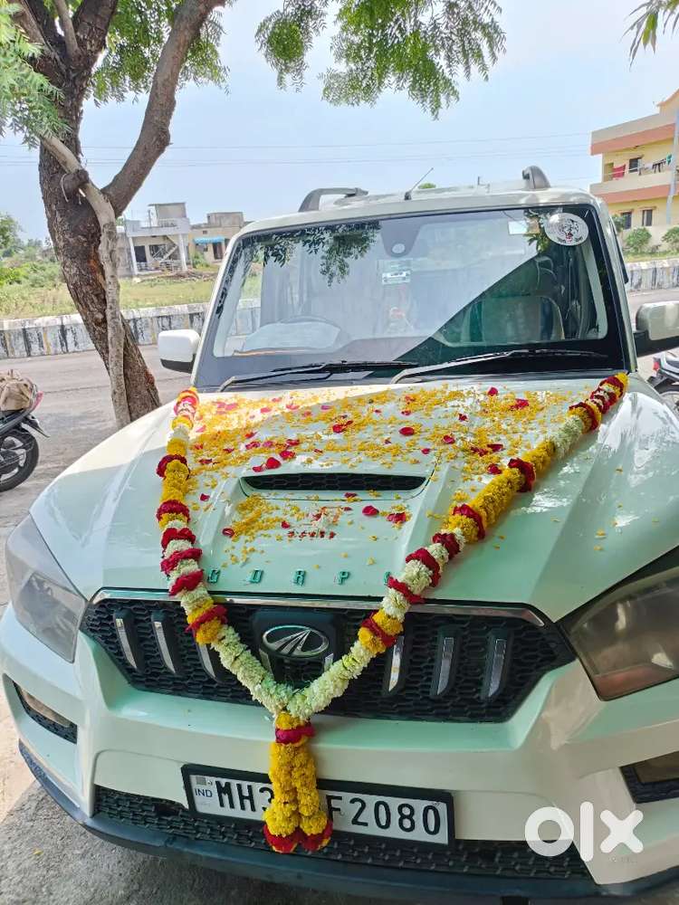 Mahindra Scorpio 2017 Diesel 99999 Km Driven