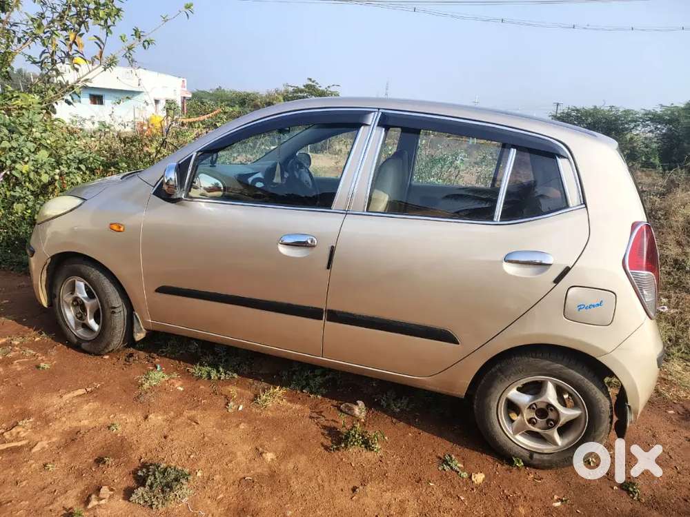 Hyundai Aura 1.2 Petrol 2009