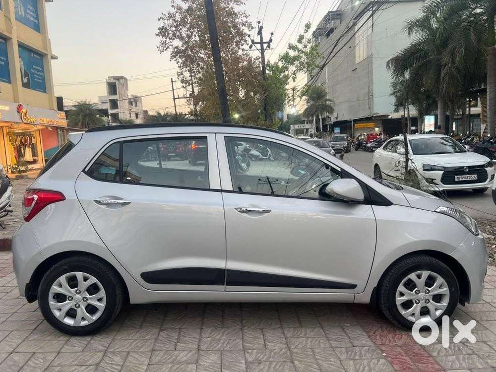 Hyundai Grand I10 1.2 Crdi Sportz, 2015, Petrol