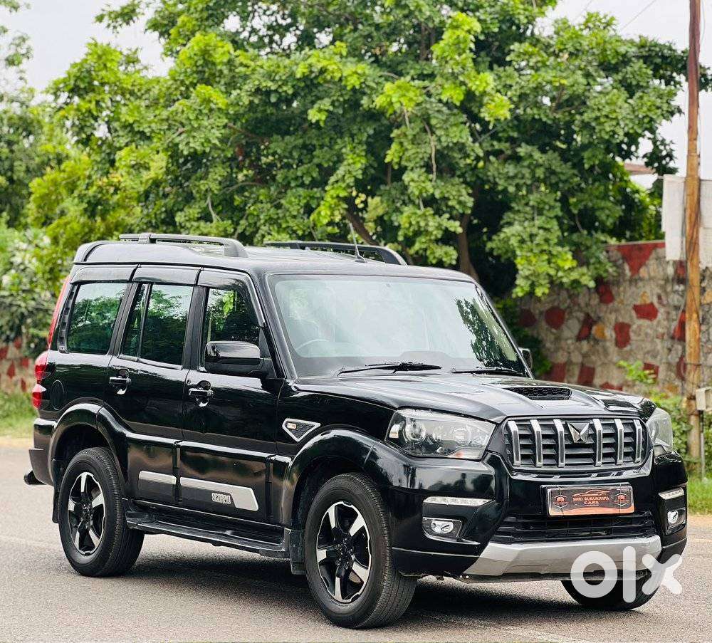 Mahindra Scorpio Classic 2.2 S 11 Mt 7 Str, 2023, Diesel