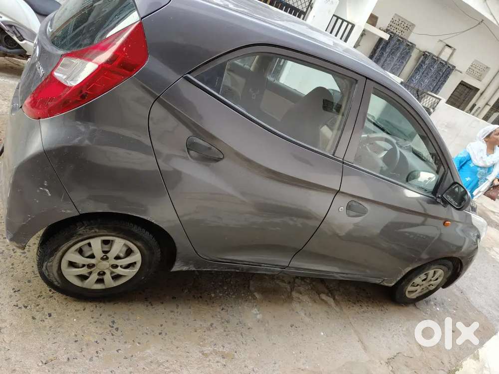 Hyundai Eon 2017 Petrol Manual 26000 Km Driven