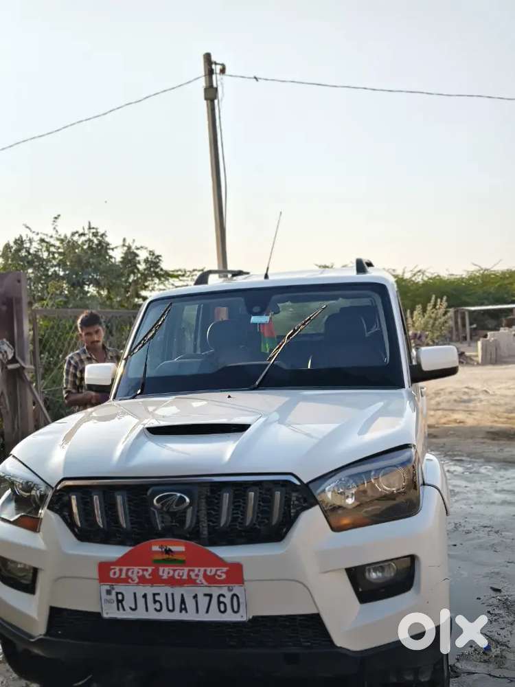 Mahindra Scorpio 2017 Diesel Well Maintained