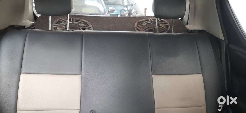 Maruti Suzuki Swift Vxi With Abs, 2012, Petrol