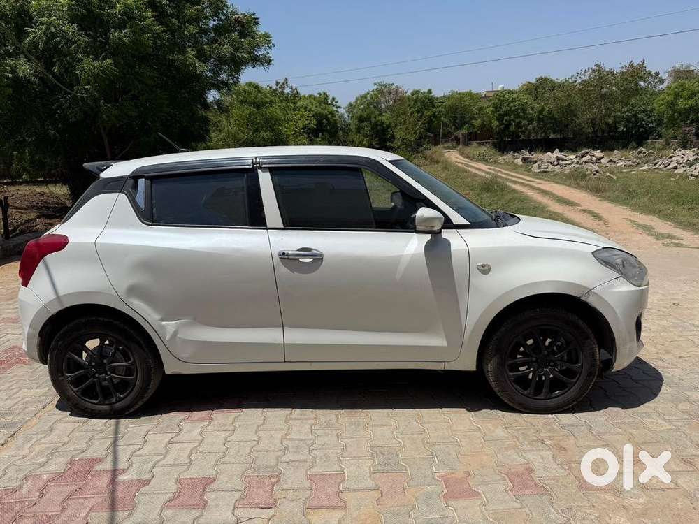 Maruti Suzuki Swift 2024 Petrol Well Maintained