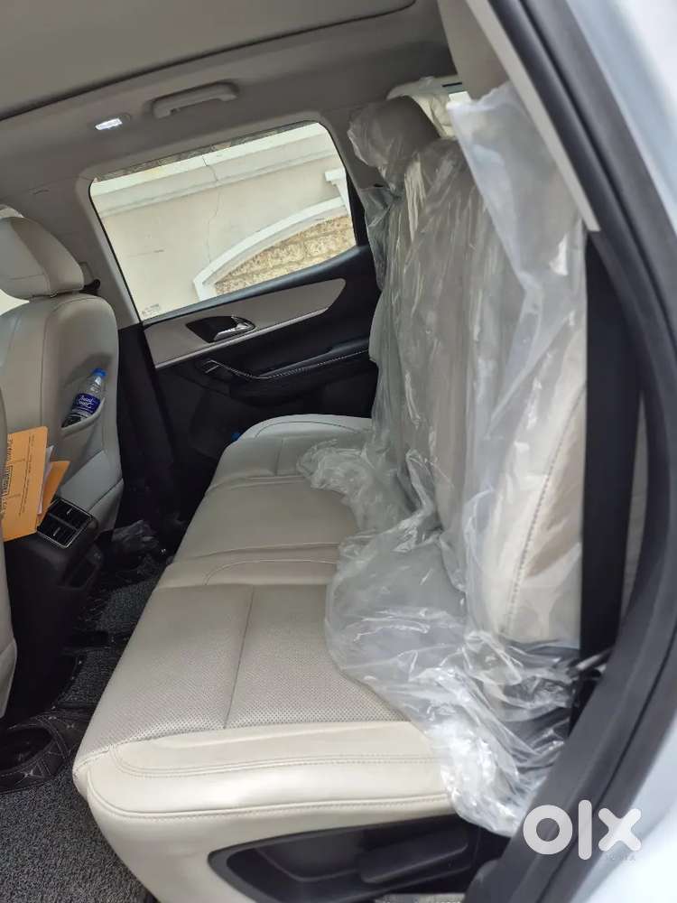 Mahindra Xuv700 2025