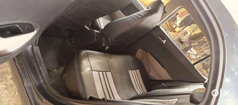 Hyundai Xcent 2019 Top Variant Diesel ,90000 Km Driven 80% Tayre