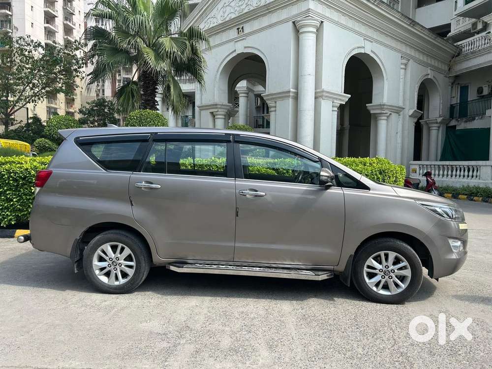 Toyota Innova Crysta 2.4 V 8 Str, 2018, Diesel