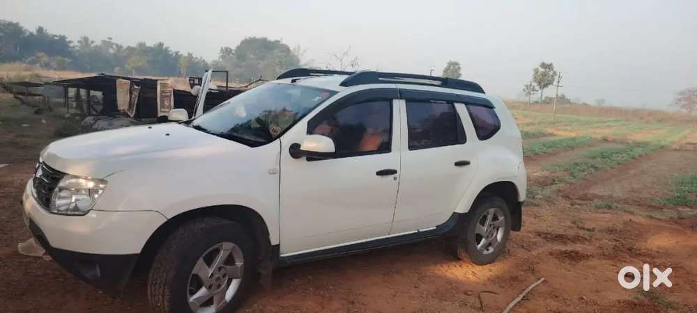 Renault Duster 2015 Diesel Well Maintained