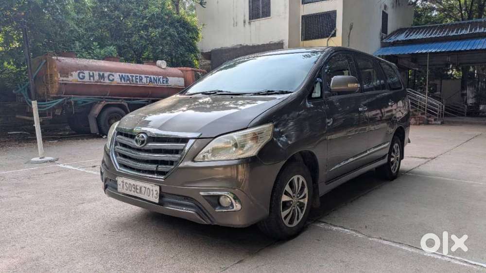 Toyota Innova 2.5 V 7 Str, 2016, Diesel