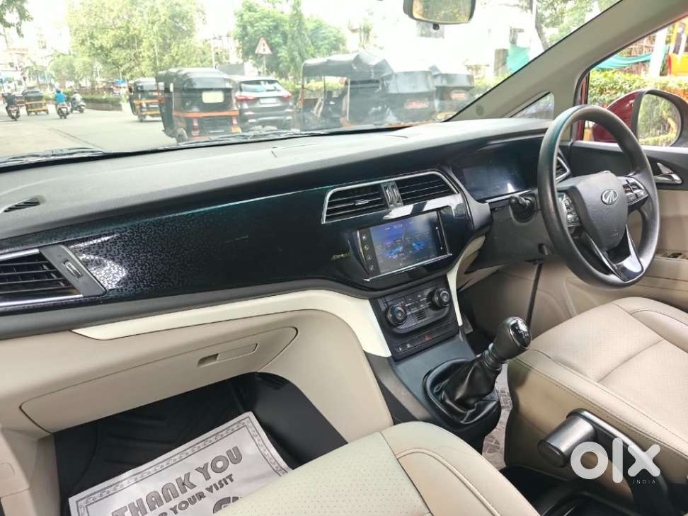 Mahindra Marazzo M8, 2019, Diesel