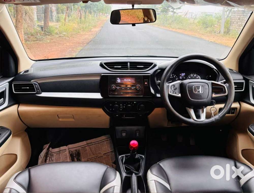Honda Amaze, 2022, Petrol
