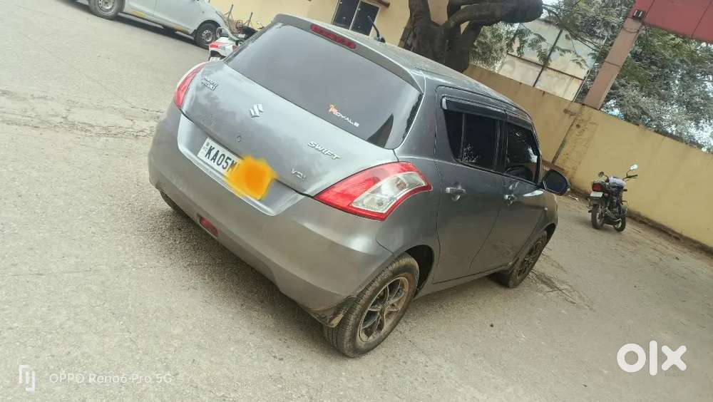 Maruti Suzuki Swift 2013 Diesel 100700 Km Driven
