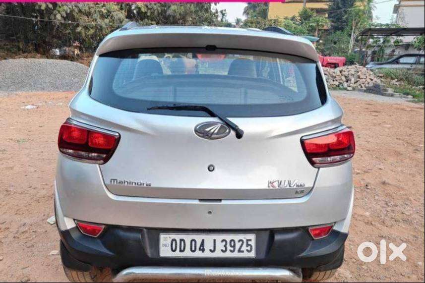 Mahindra Kuv 1005str