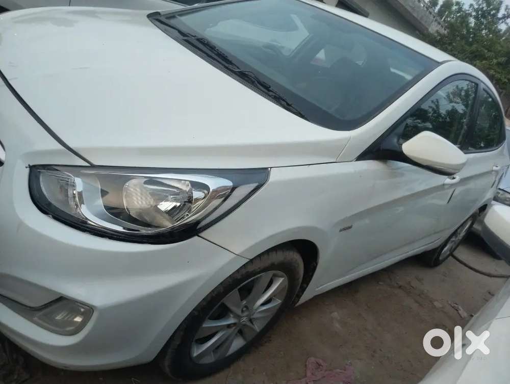 2012 Hyundai Verna Sx Crdi