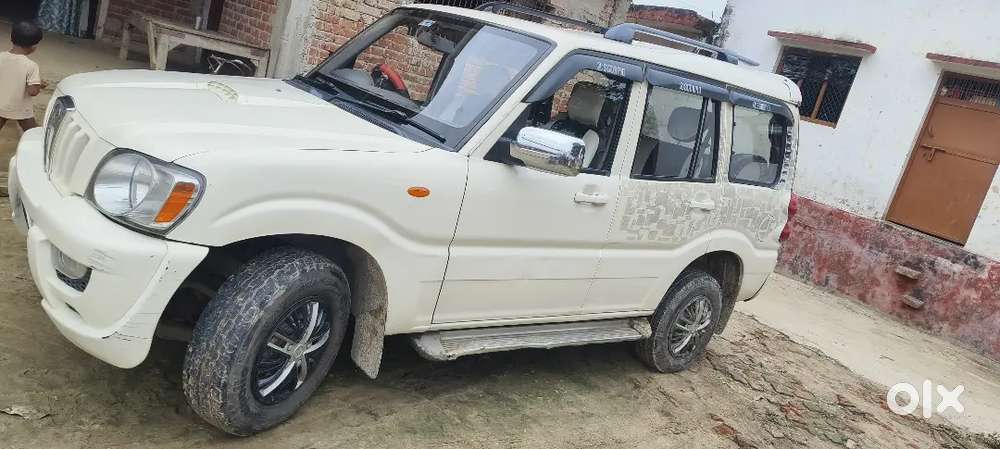 Mahindra Scorpio 2012 Diesel M2di Variant