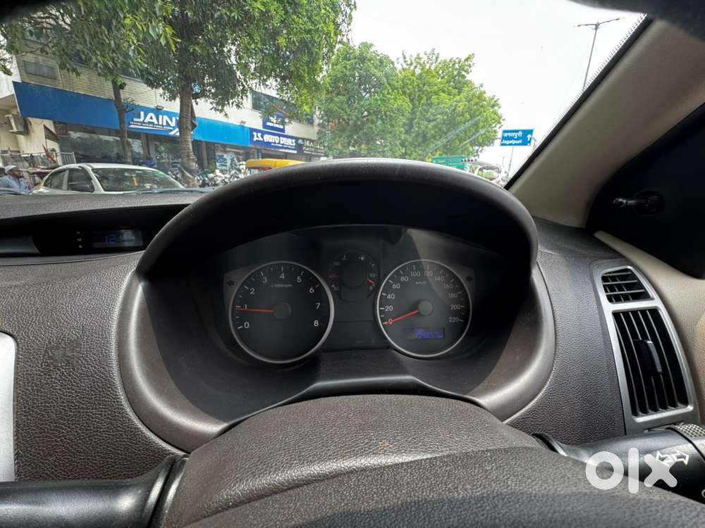 Hyundai I20 2013 Cng 107000 Km Driven