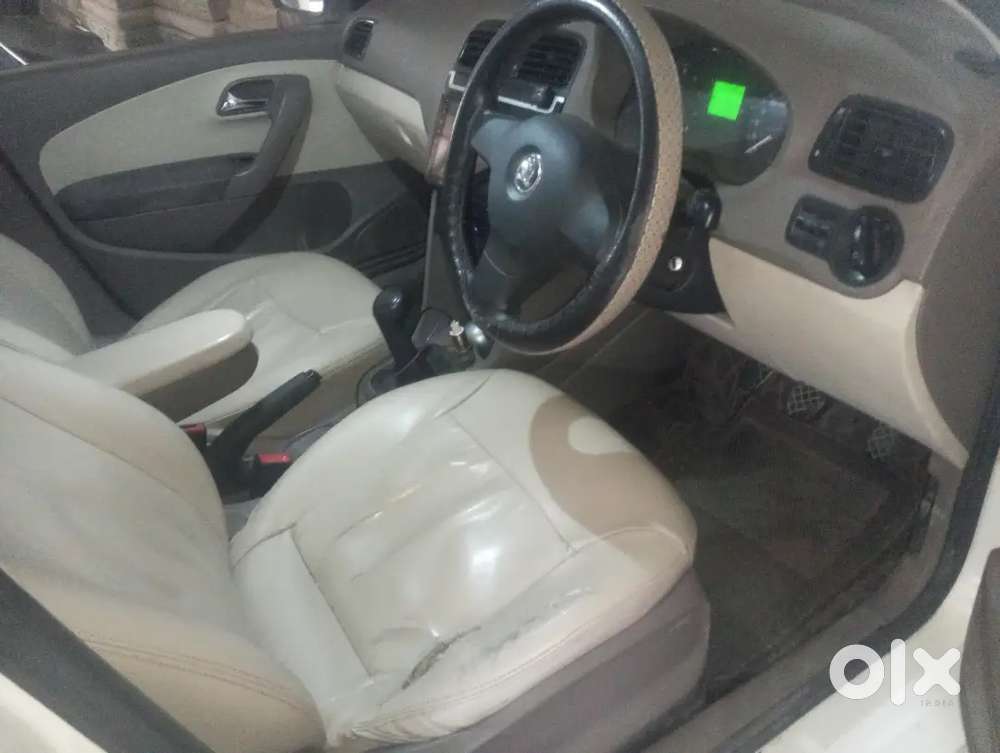 Skoda Rapid 1.5 Tdi 2013 Scratch Less All New Tyre