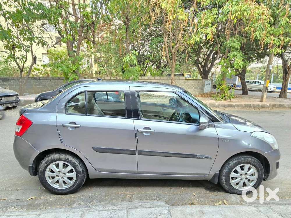 Maruti Suzuki Swift Dzire 1.2 Vxi Bsiv, 2013, Petrol