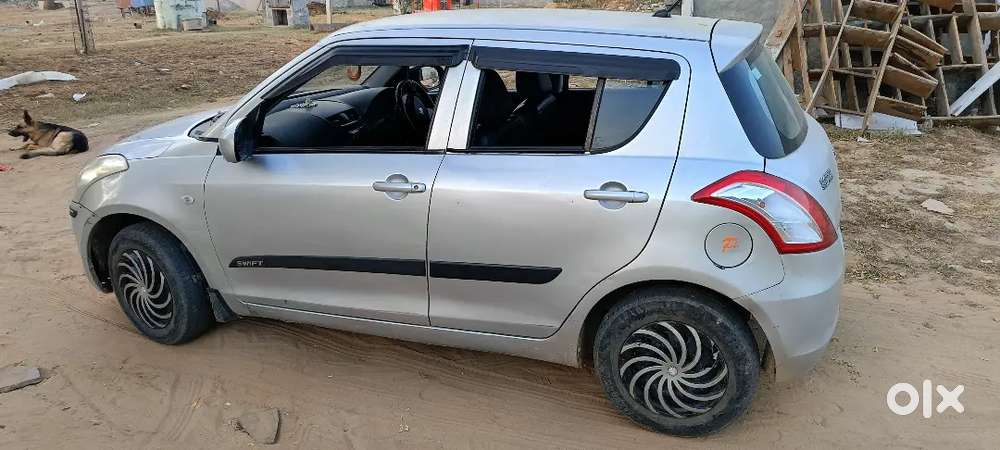Maruti Suzuki Swift Lxi 2011 Car
