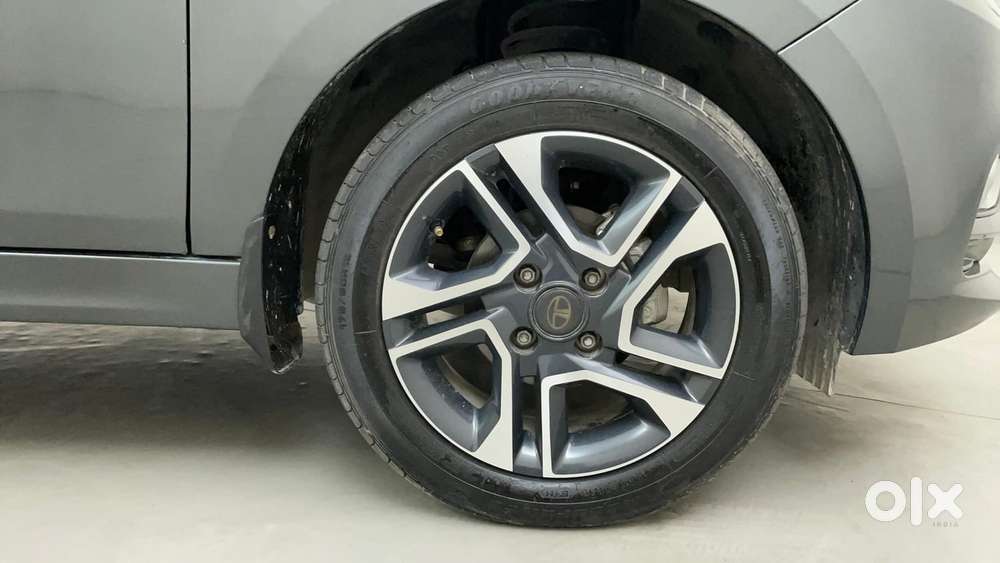 Tata Tiago Xza Plus, 2023, Petrol