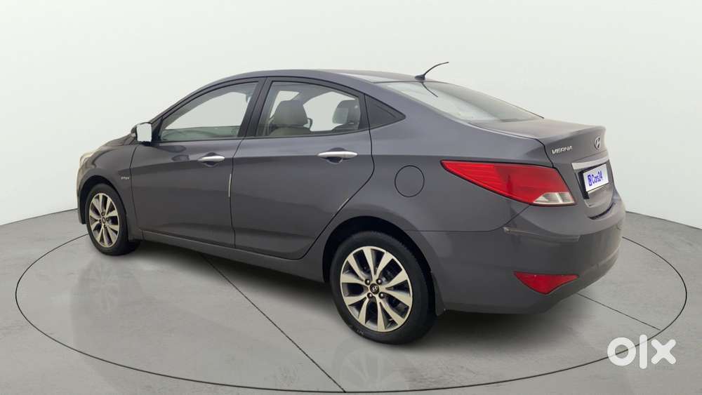 Hyundai Verna [2015-2017] Fluidic 4s 1.6 Vtvt S At, 2015, Petrol