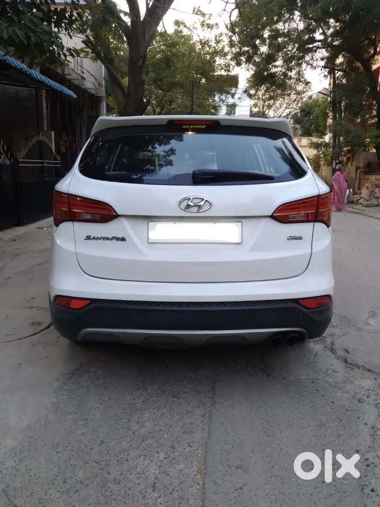 Hyundai Santa Fe (2016) Automatic (diesel)