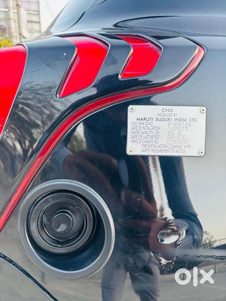 Maruti Suzuki Swift 2021-2024 Zxi Cng, 2023, Cng & Hybrids