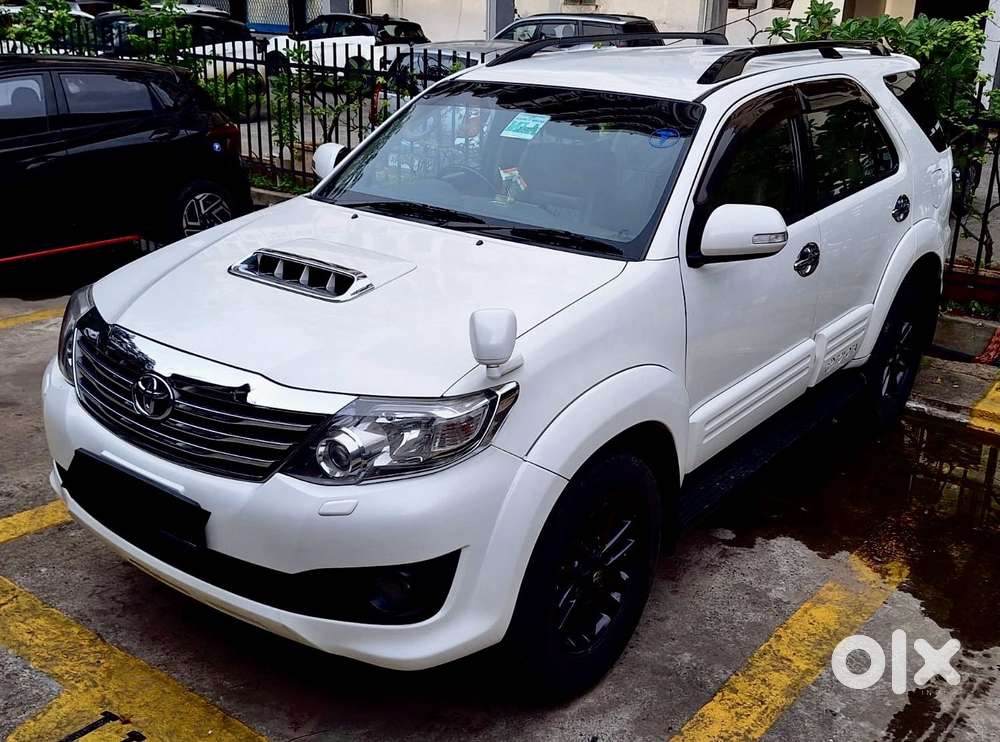 Toyota Fortuner 4x2 At, 2013, Diesel