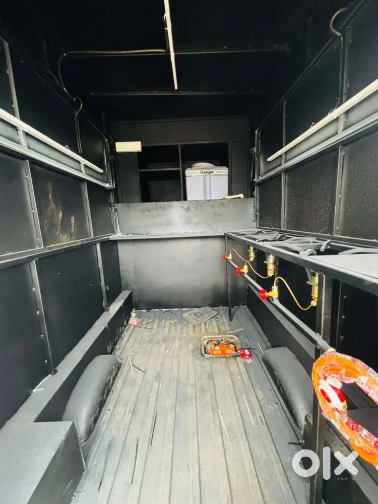 Omni Truck