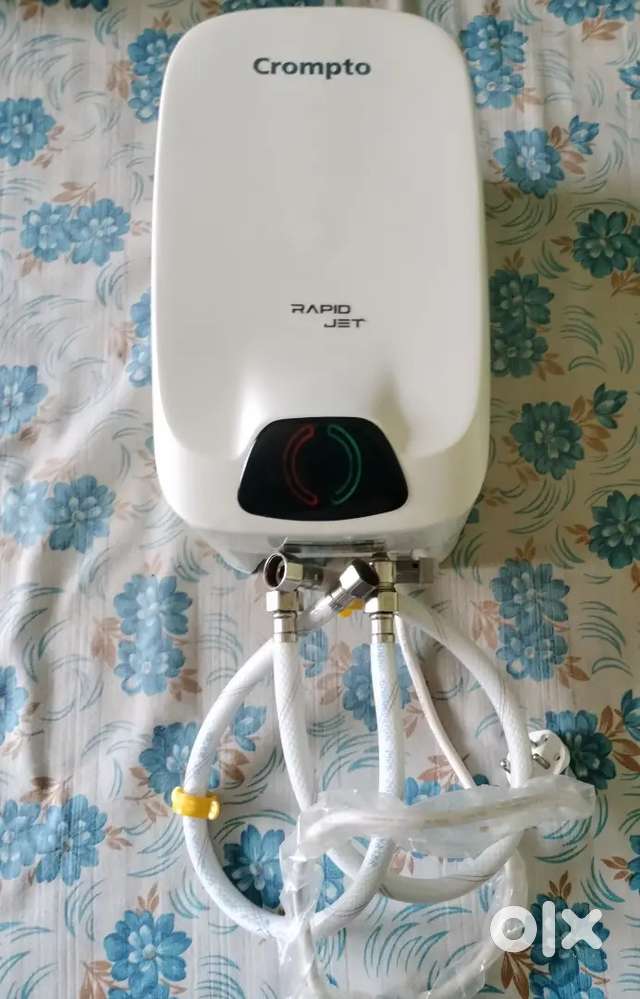 नवीन गिझर विकणे आहे new geyser for sale