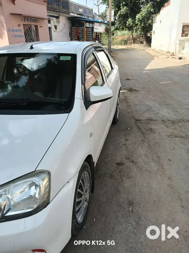 Toyota Etios Xclusive 2015