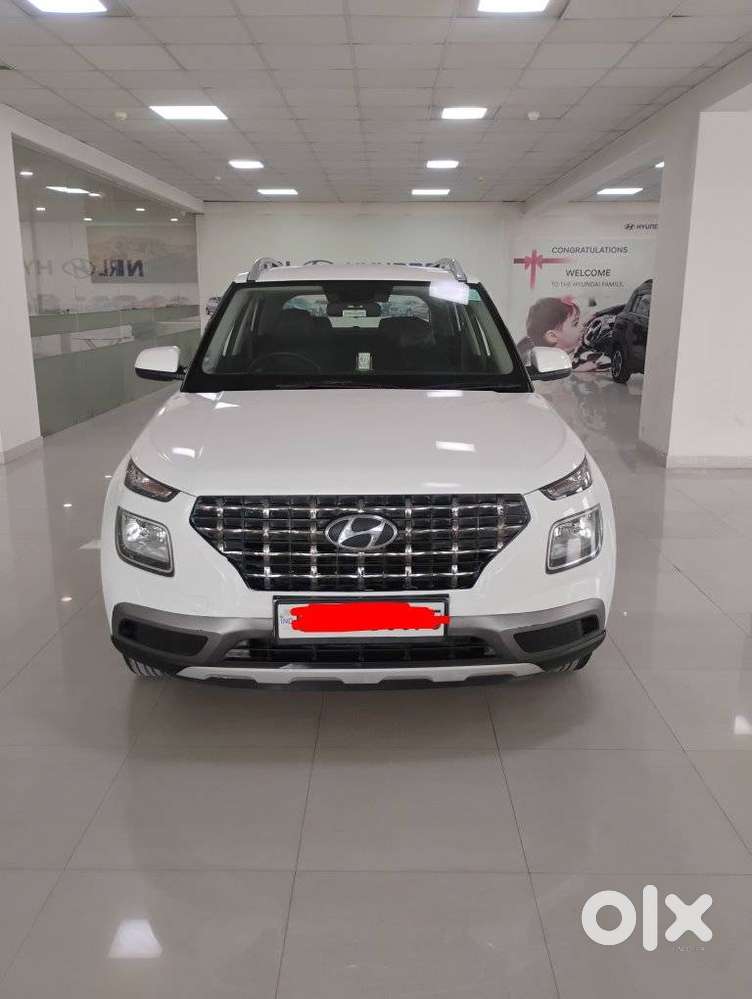 Hyundai Venue S 1.2 Petrol, 2022, Petrol