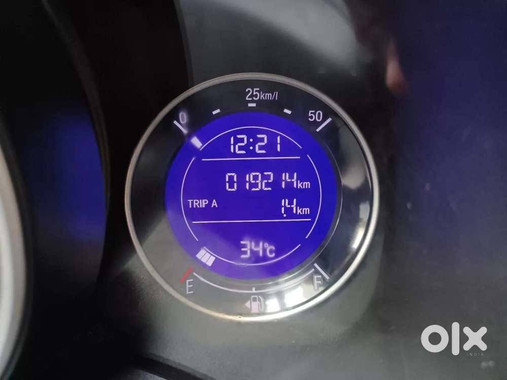 Honda Jazz [2020-2023] 1.2 Vx I-vtec Mt, 2022, Petrol