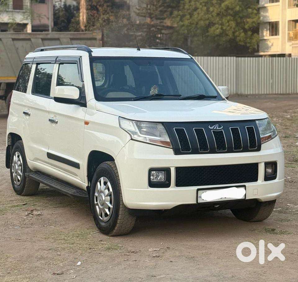 Mahindra Tuv 300